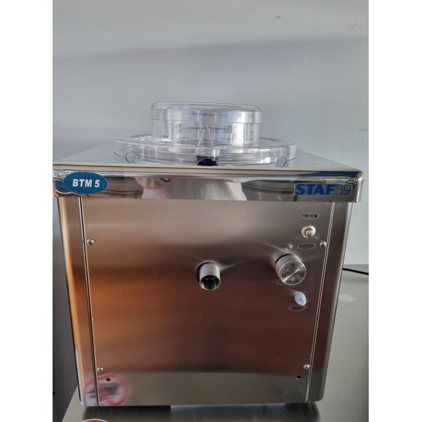 Ismaskine BTM 5 bordmodel  